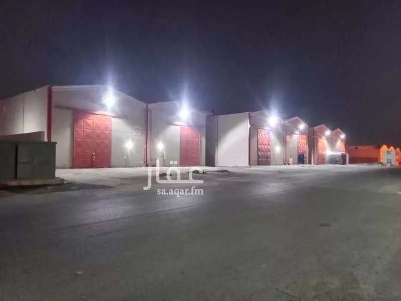 4 bedroom warehouse in Ad Dar Al Baida, Riyadh 5