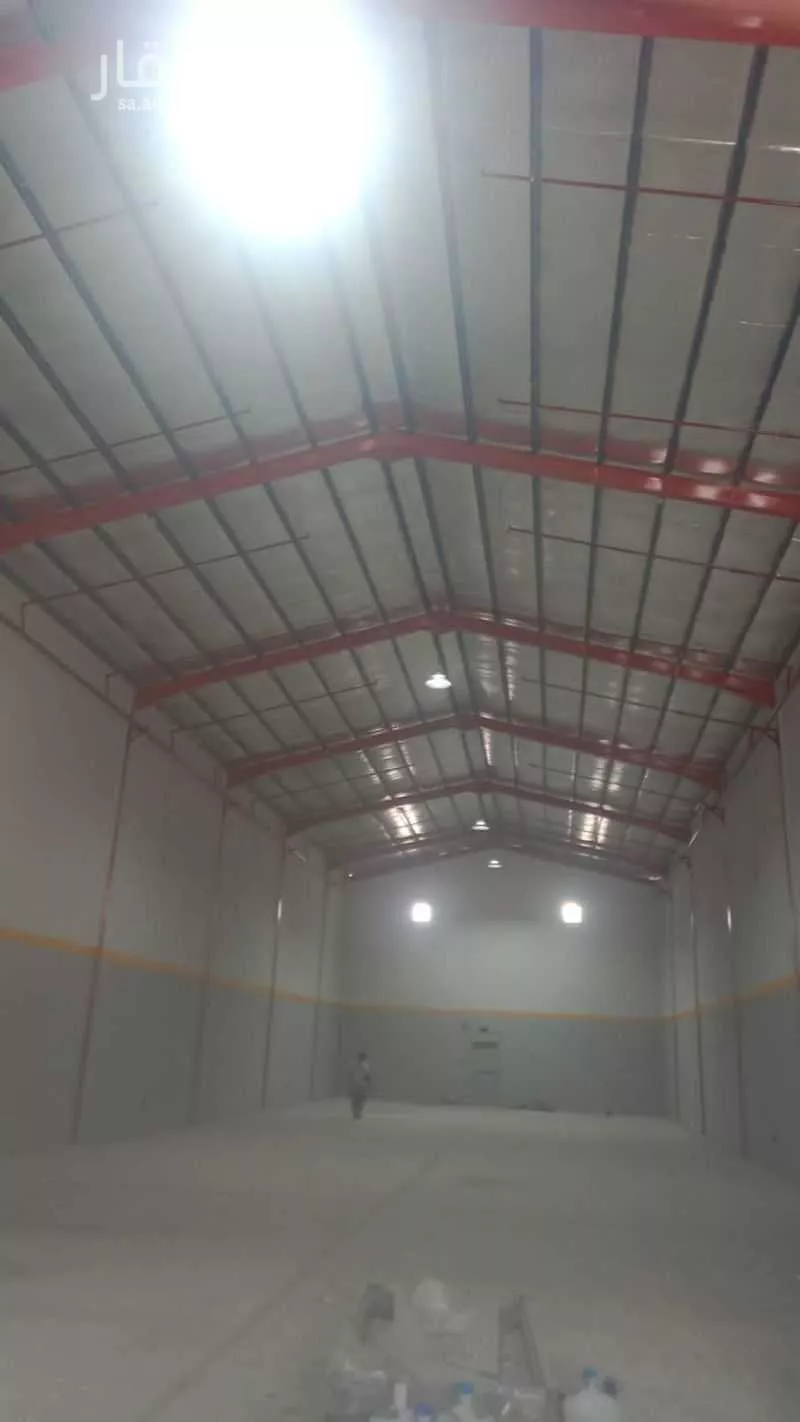 4 bedroom warehouse in Ad Dar Al Baida, Riyadh 8