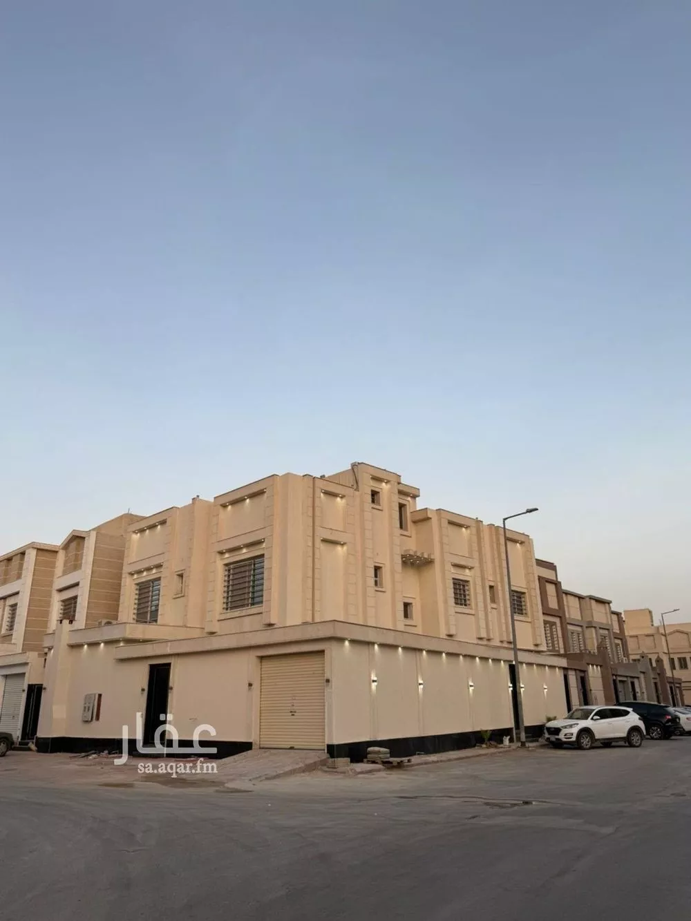 فيلا 5 غرف في الرمال