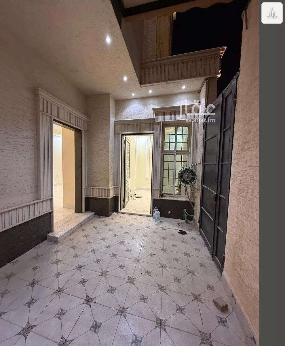 8 bedroom villa in Al Hazm 3