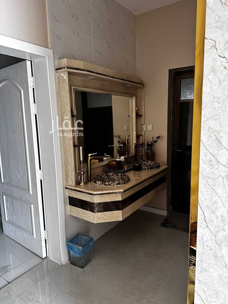 9 bedroom villa in Al Amwaj, Eastern Province 4