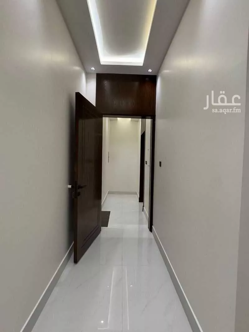 4 bedroom villa in Al Janadriyah, Riyadh 7
