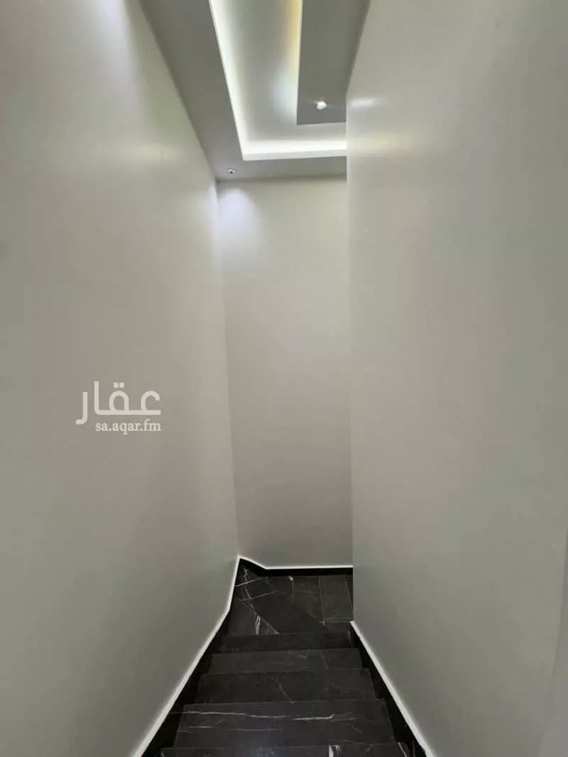 4 bedroom villa in Al Janadriyah, Riyadh 12