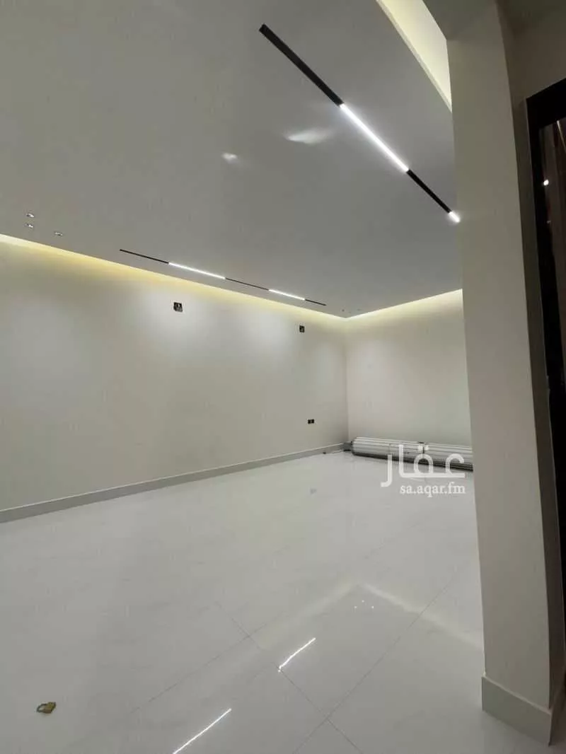 4 bedroom villa in Al Janadriyah, Riyadh 14