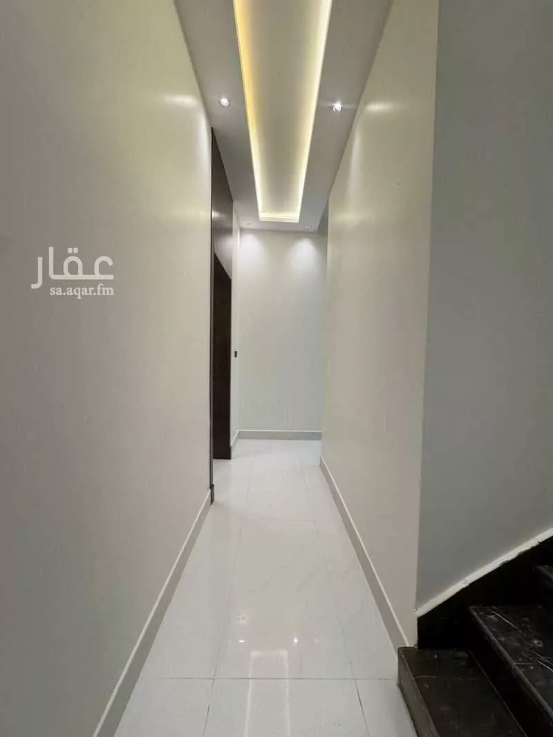 4 bedroom villa in Al Janadriyah, Riyadh 10