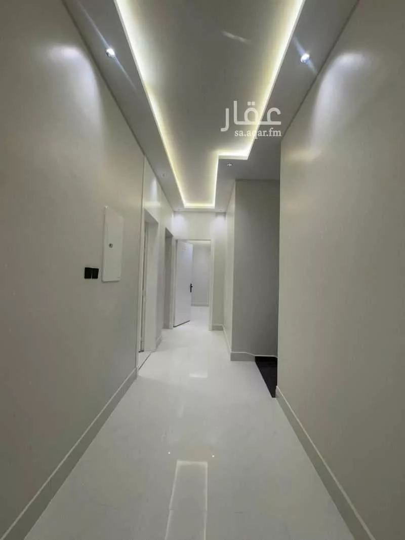 4 bedroom villa in Al Janadriyah, Riyadh 7
