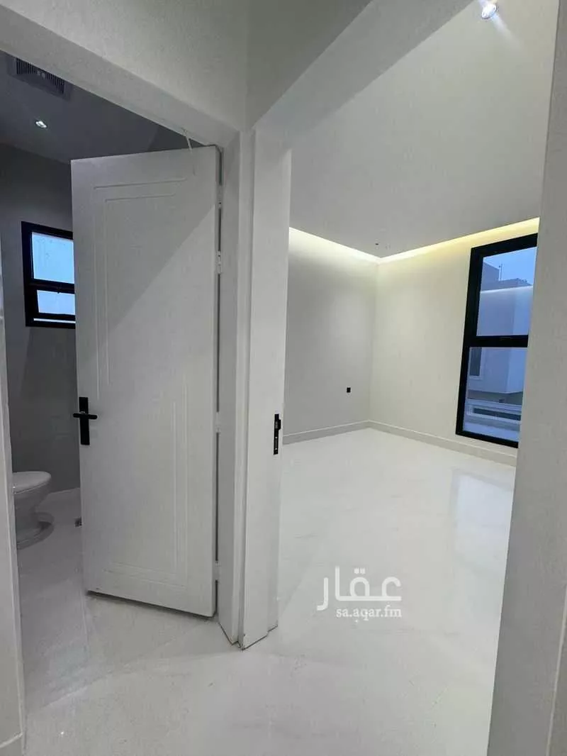 4 bedroom villa in Al Janadriyah, Riyadh 9