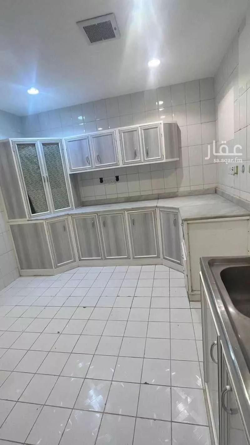 5 bedroom villa in Ar Rayan, Riyadh 7