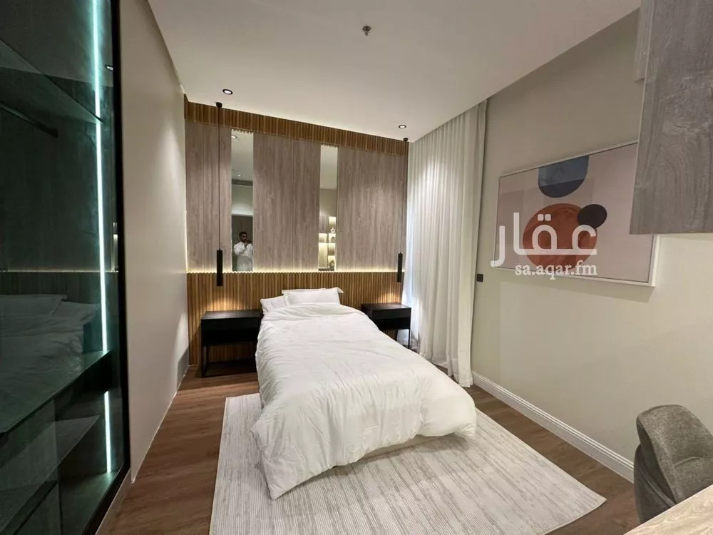 3 bedroom apartment in Al Malqa 4