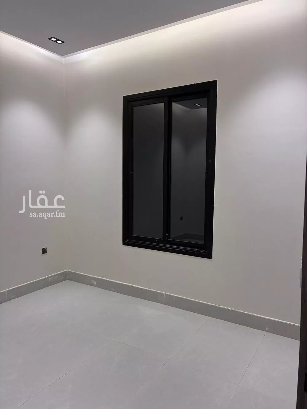 2 bedroom floor in Al Rimal 4