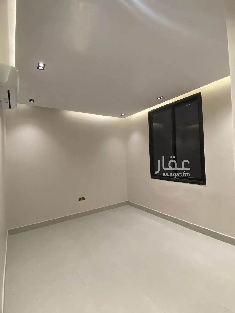 شقة 4 غرف في الرمال 4