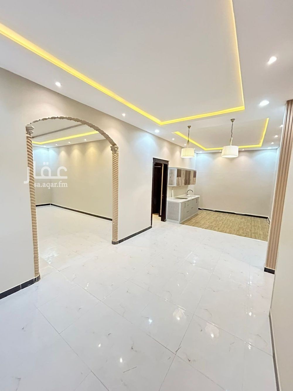 7 bedroom villa in Al Bayan, Riyadh 9