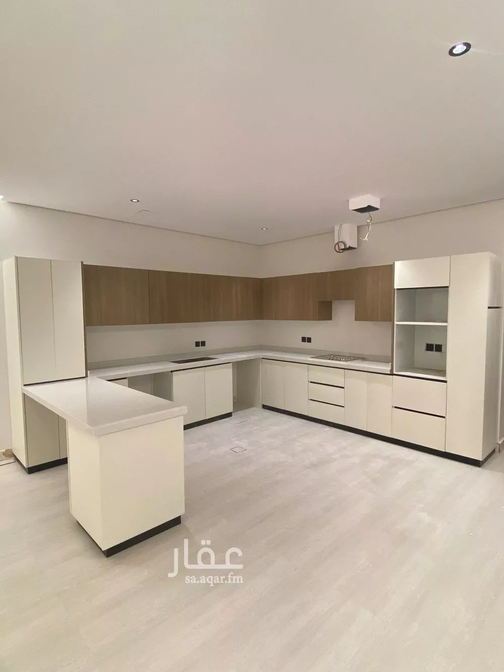 دور 9 غرف في الشرق 1