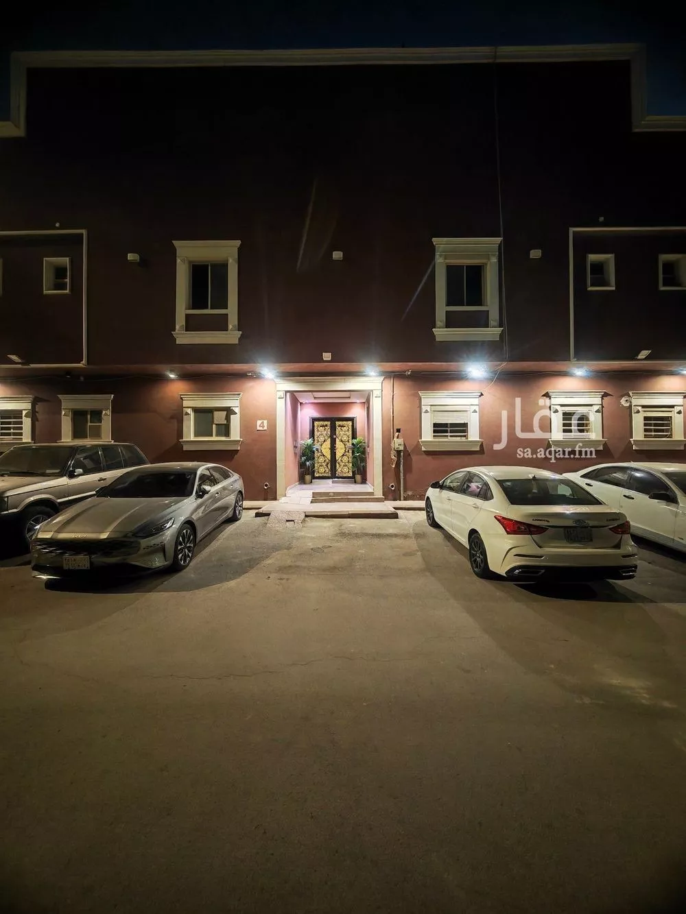 4 bedroom apartment in Al Aridh 1