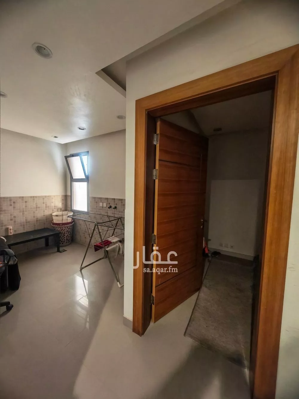 فيلا 6 غرف في العارض 4