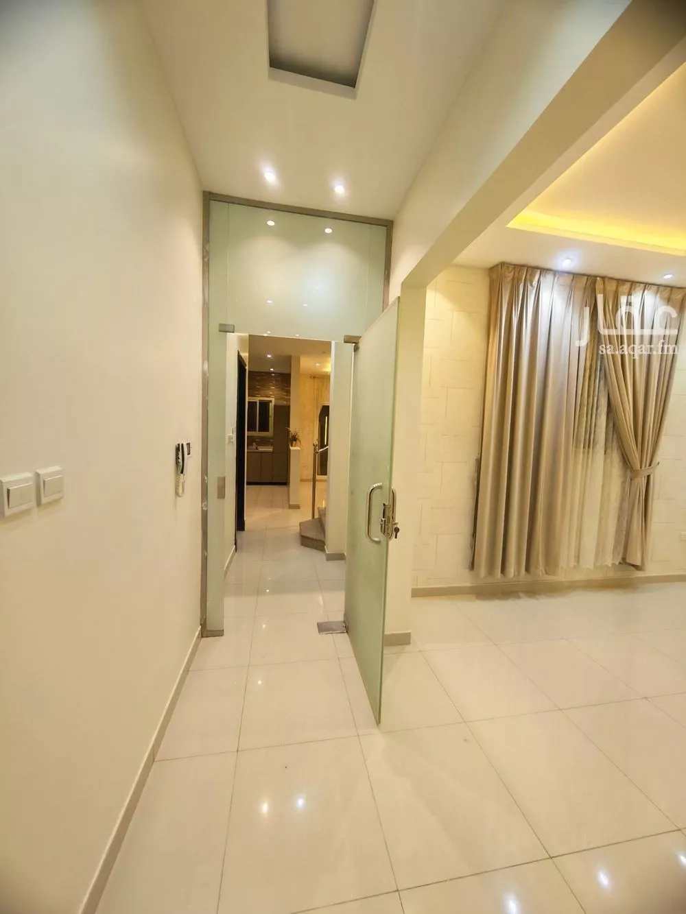 شقة 4 غرف في العارض 3