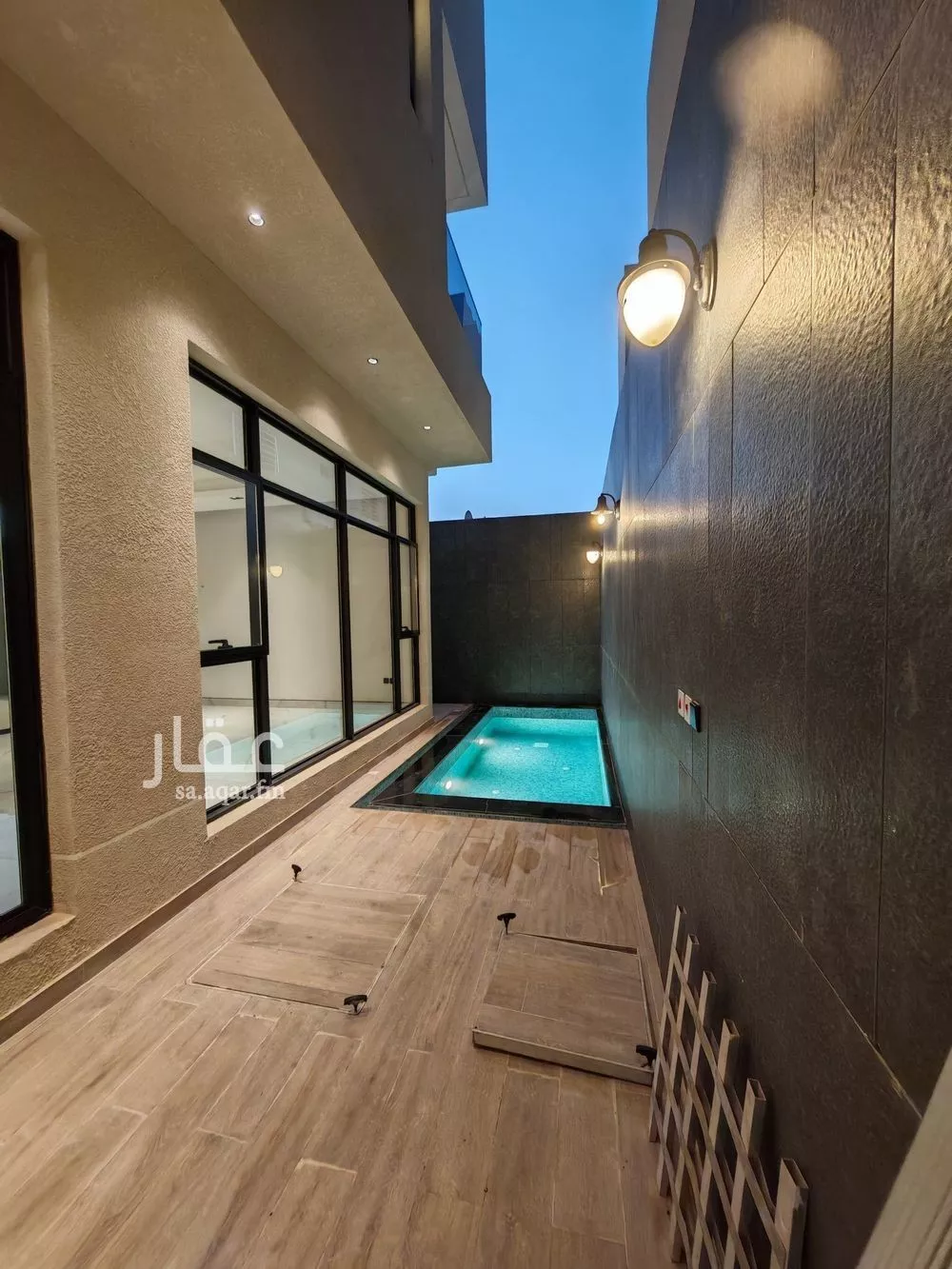 فيلا 4 غرف في النرجس 4