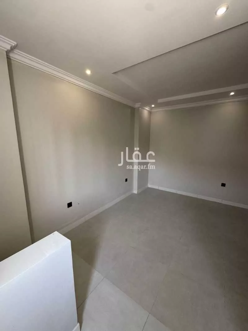 1 bedroom apartment in Al Aridh 4