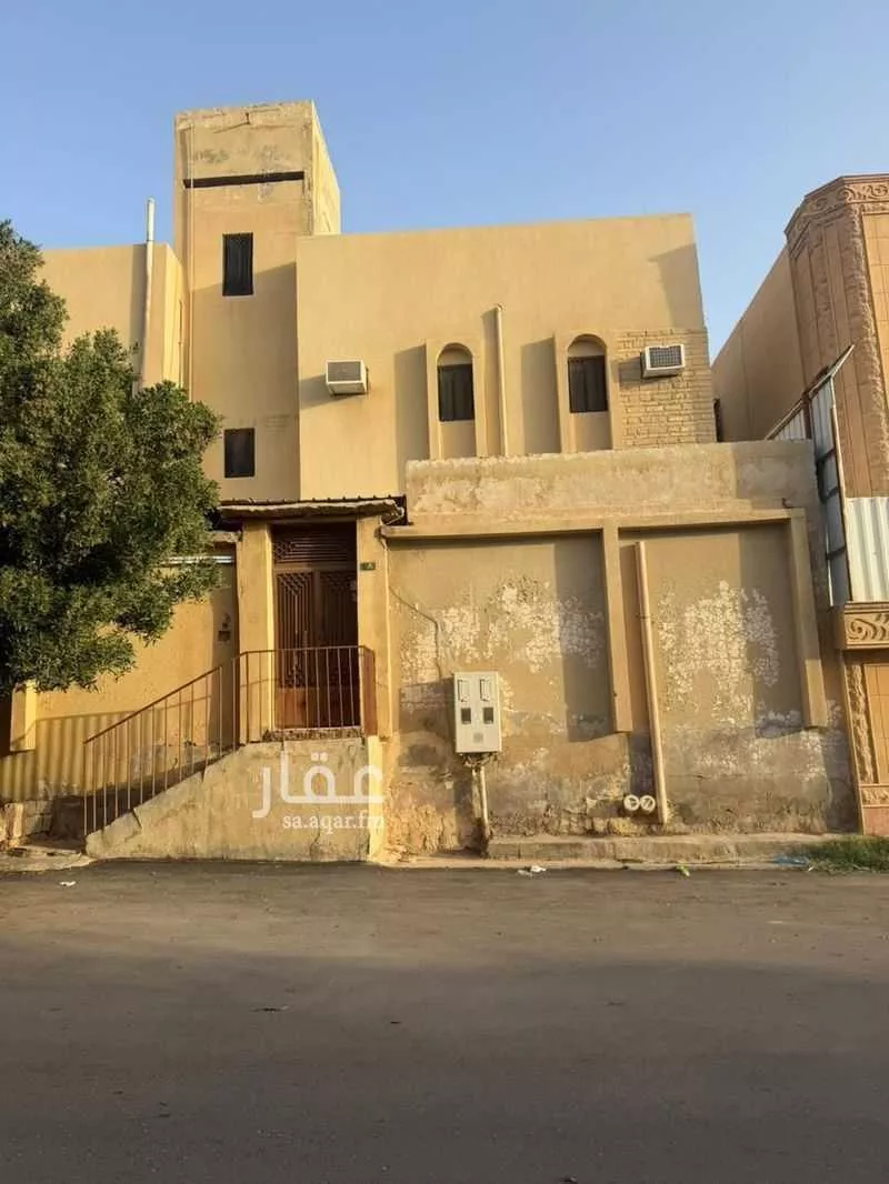 فيلا 10 غرف في طويق 2