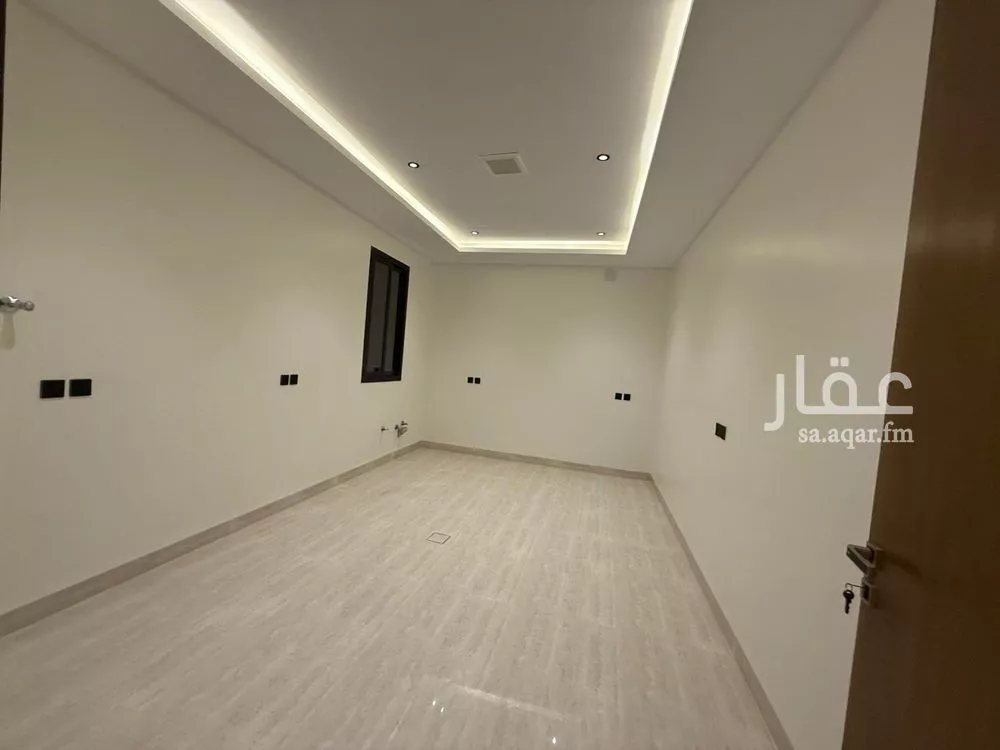 فيلا 6 غرف في المهدية 3