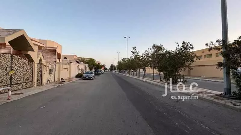 فيلا 5 غرف في الشاطئ 2