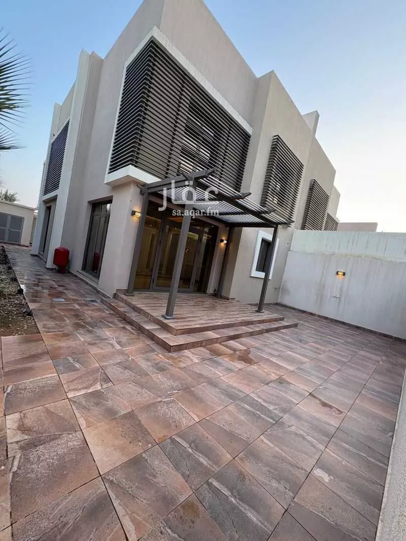 5 bedroom villa in Al Rimal 4