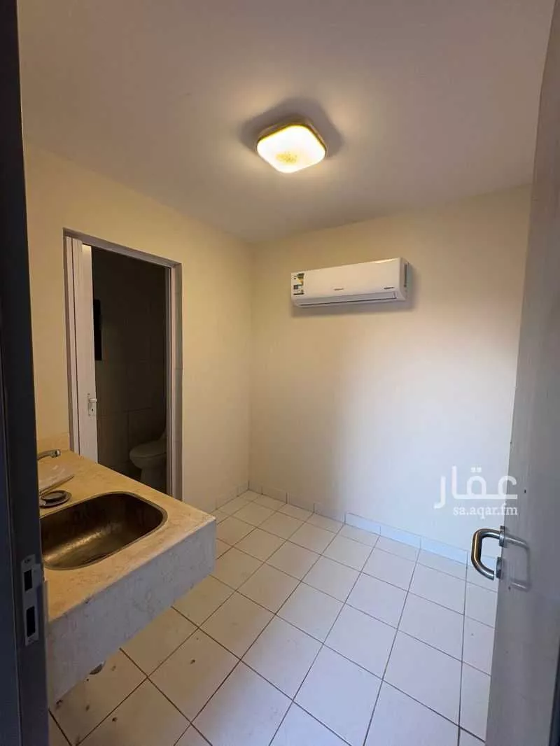 5 bedroom villa in Al Rimal 3