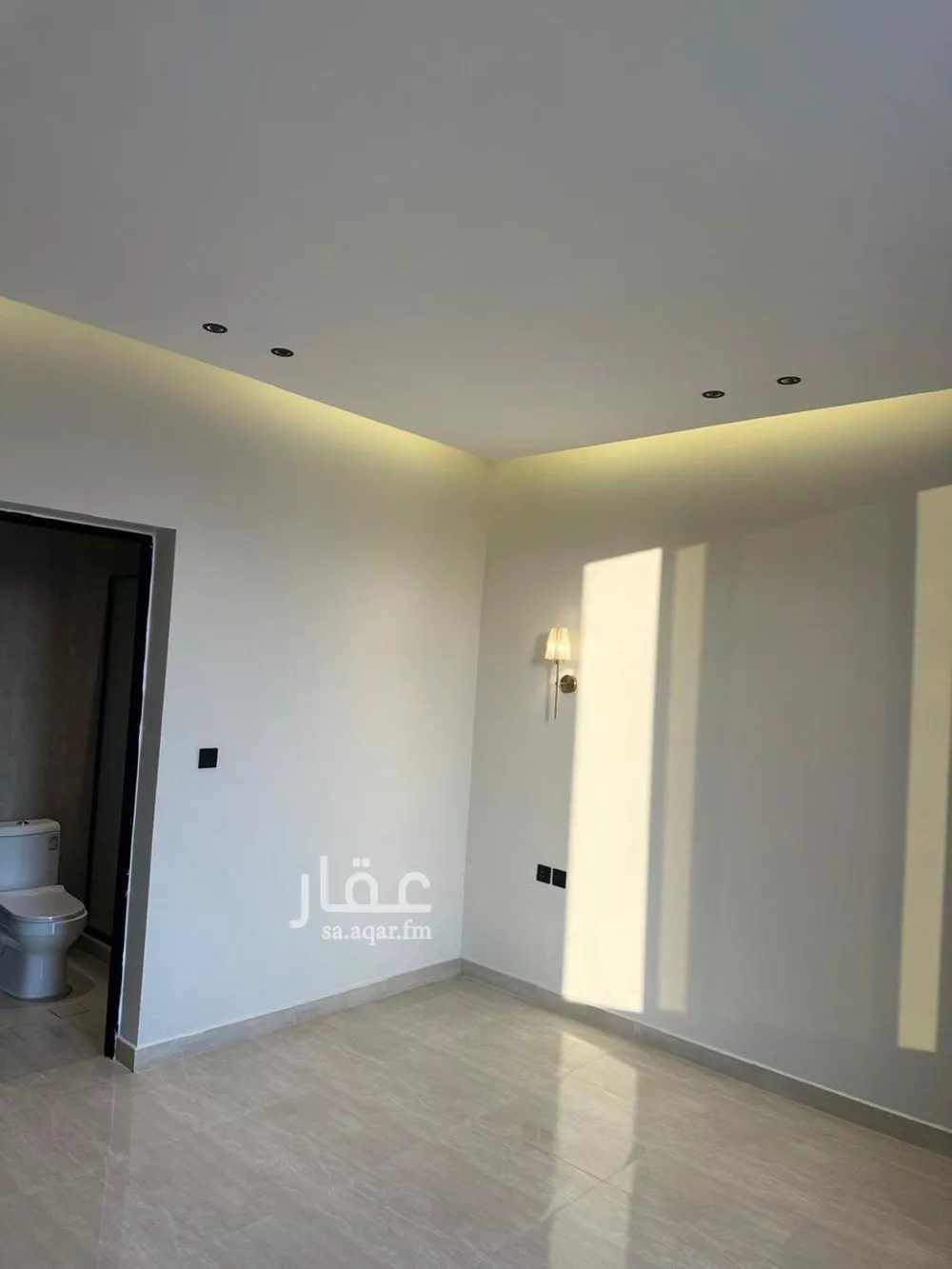 شقة 4 غرف في الحمرا 3