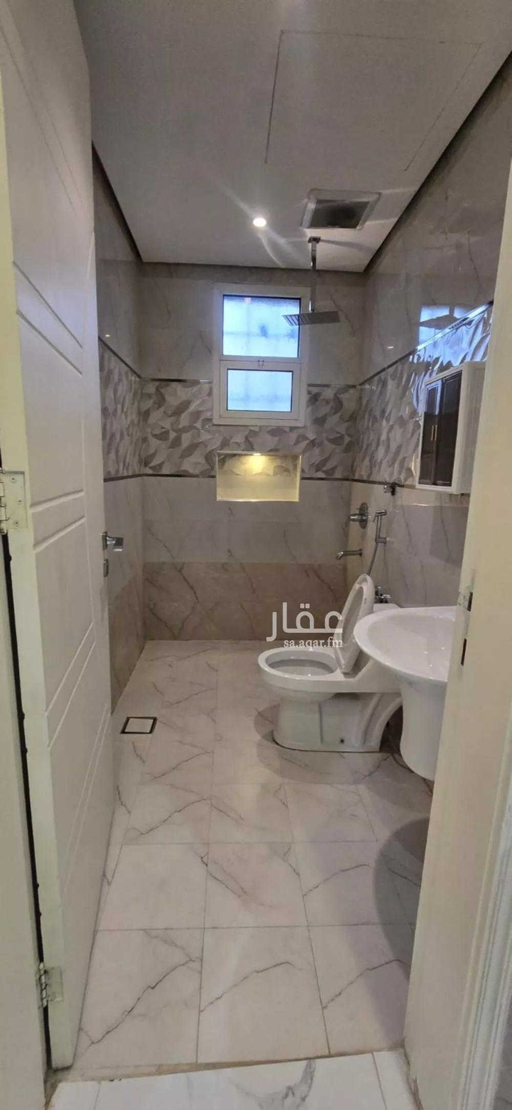3 bedroom floor in Al Narjis 4