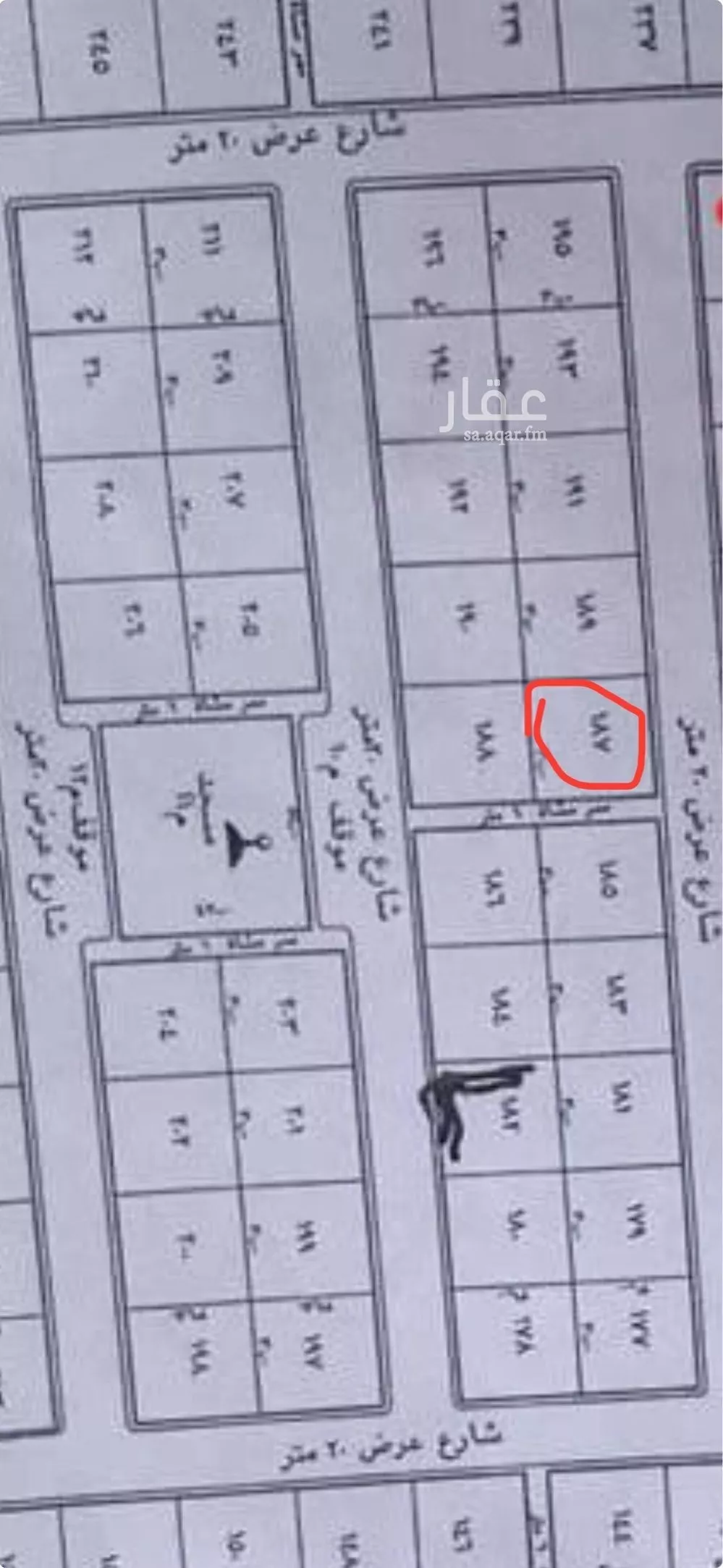 أرض 900 م² في بنبان 3