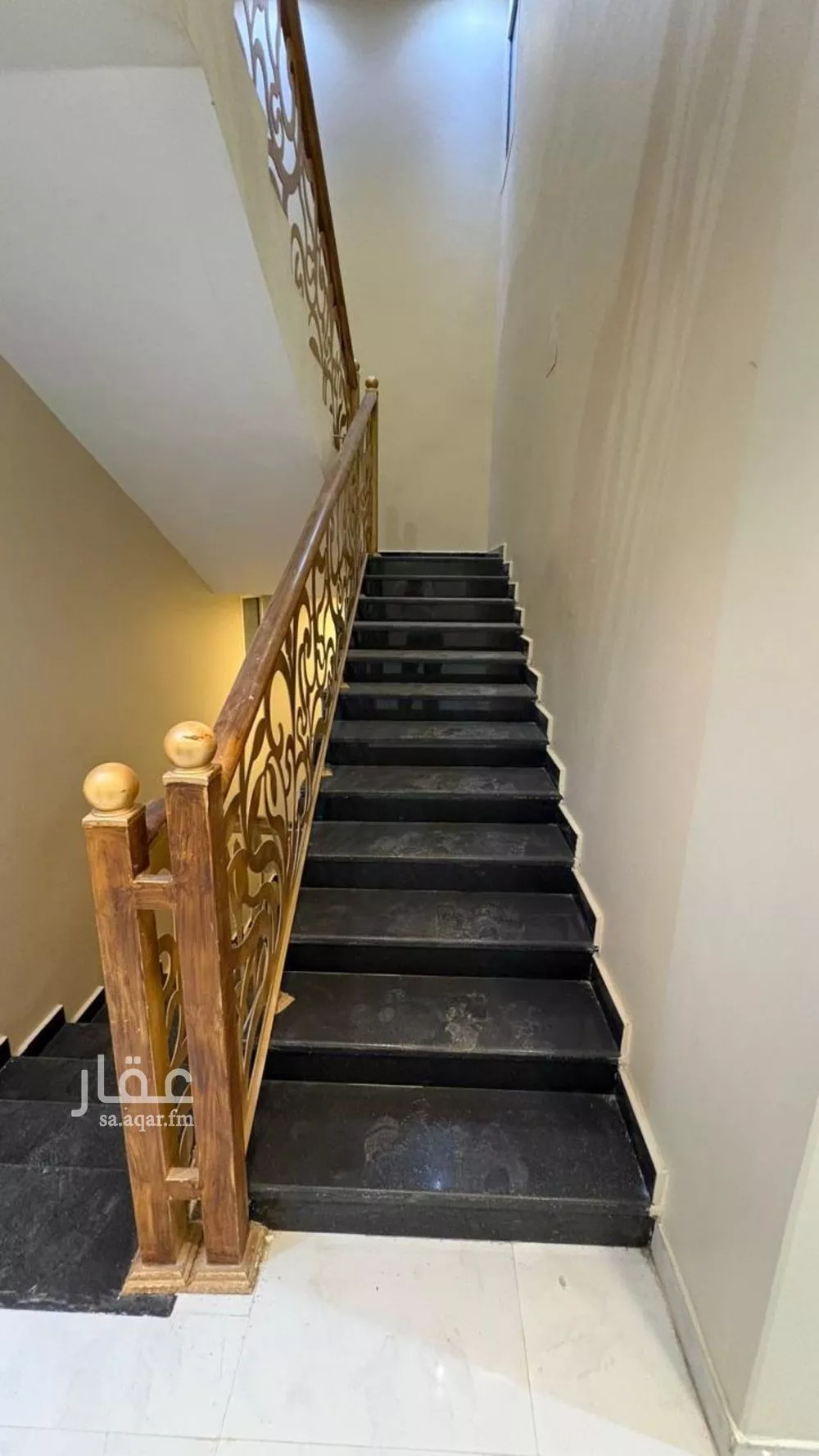 فيلا 6 غرف في المهدية 5