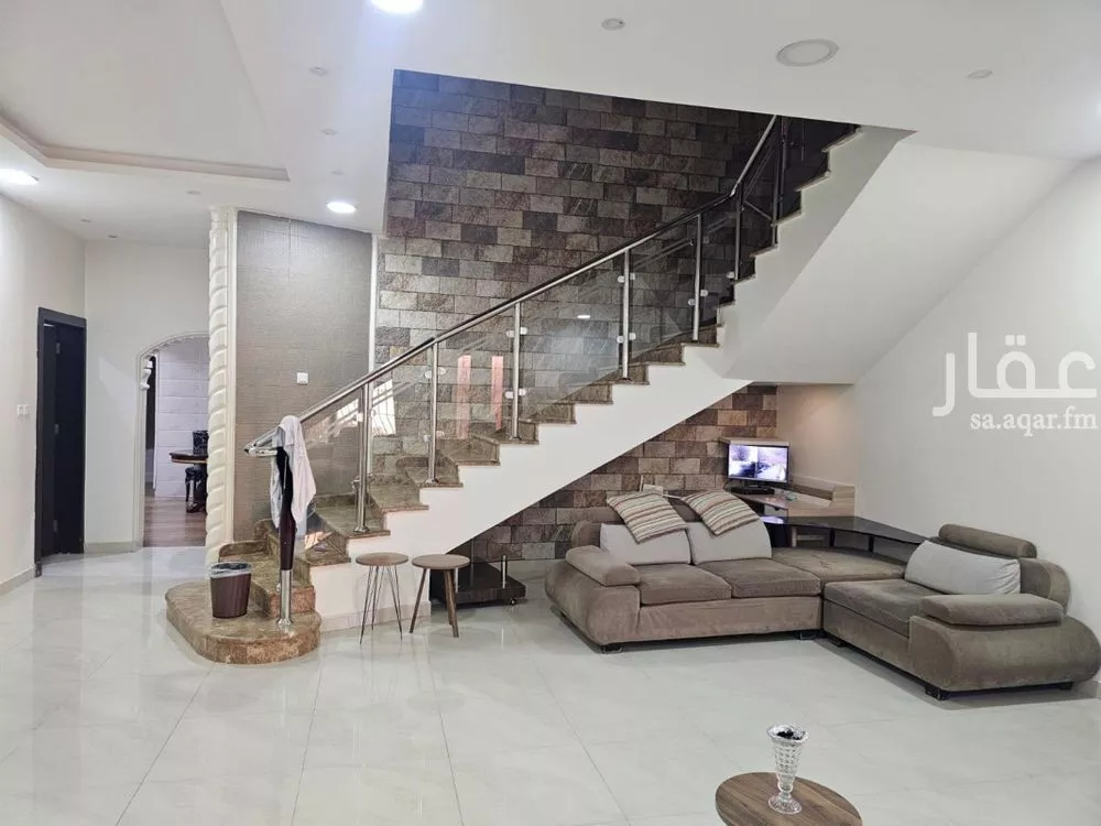 7 bedroom villa in Tuwaiq 2