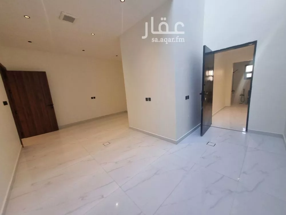 دور 6 غرف في الرمال 4