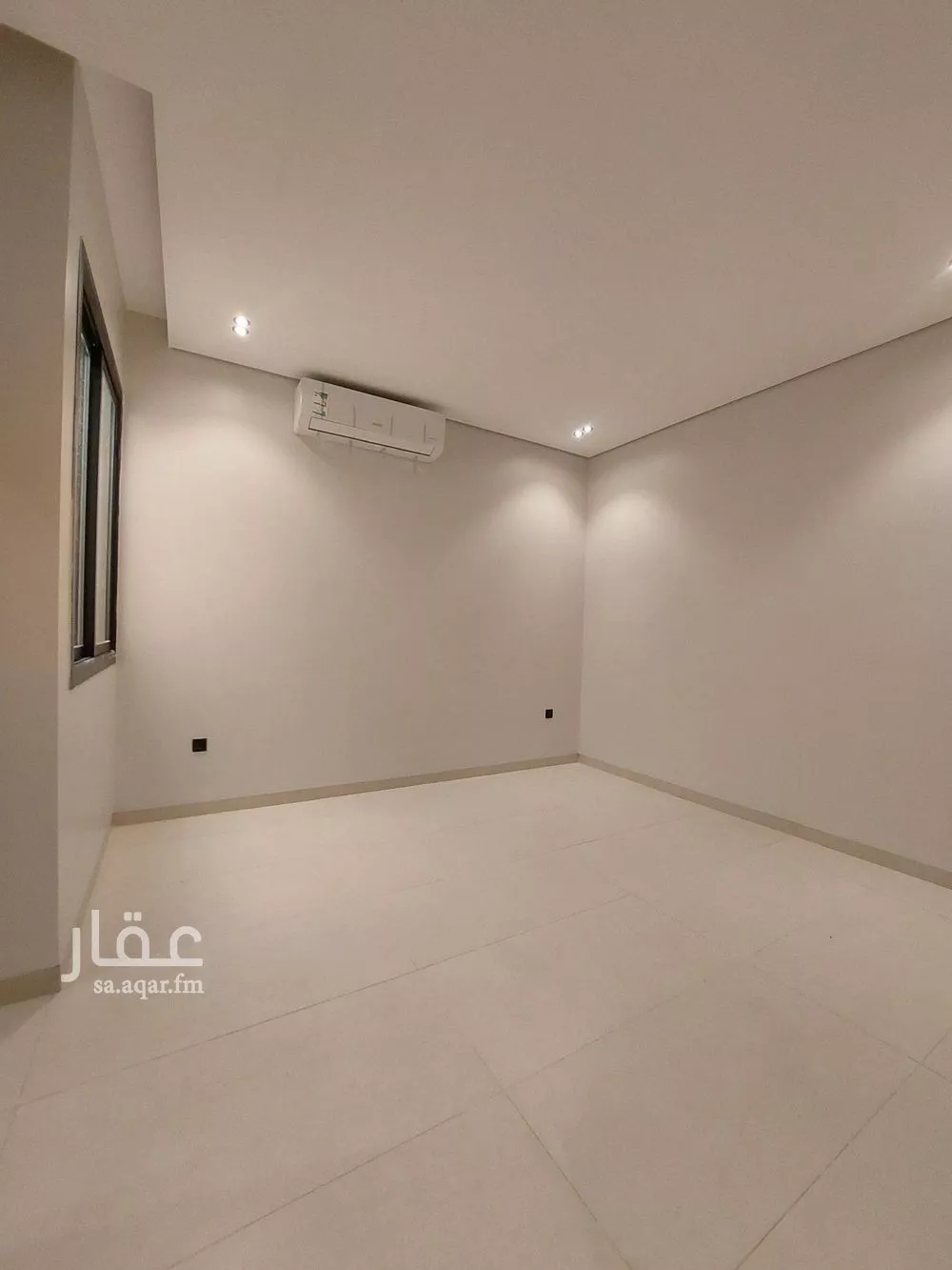4 bedroom floor in Al Yarmouk 2