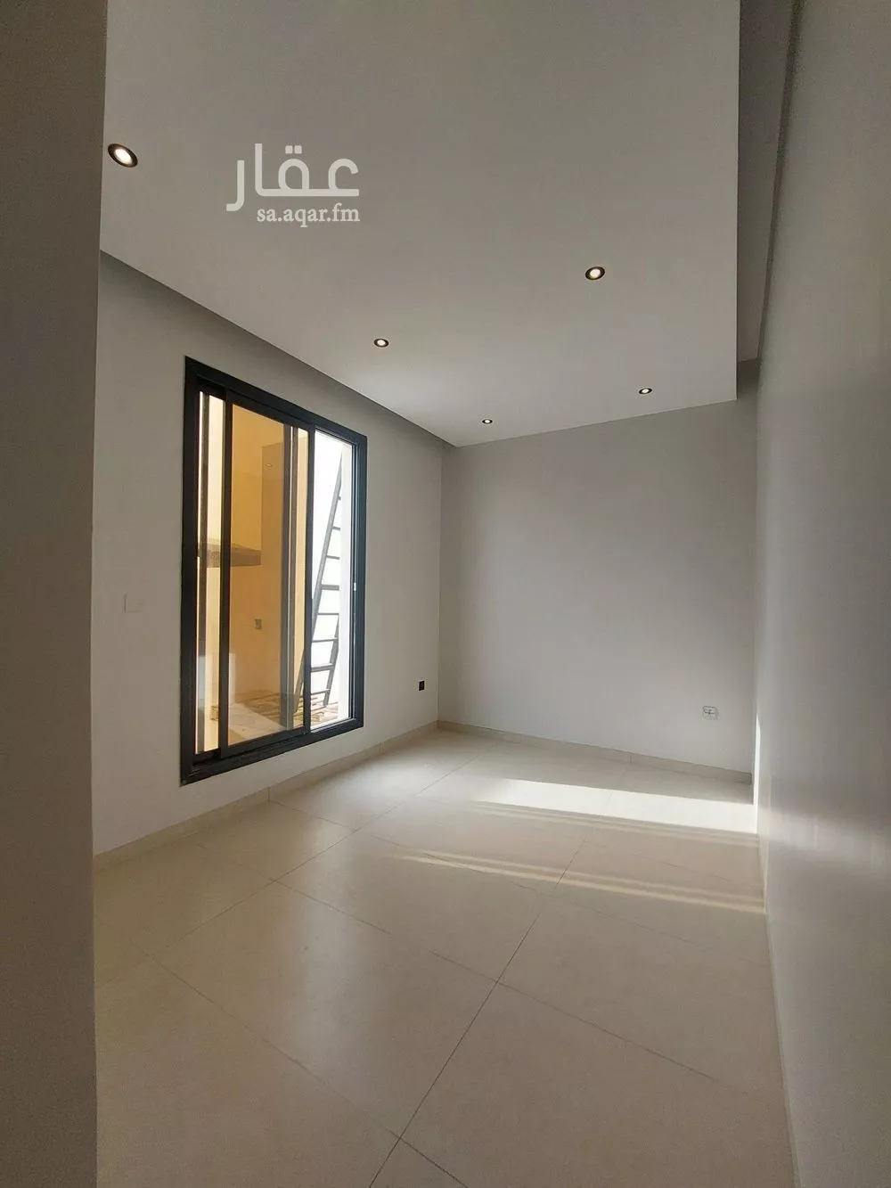4 bedroom floor in Al Yarmouk 4