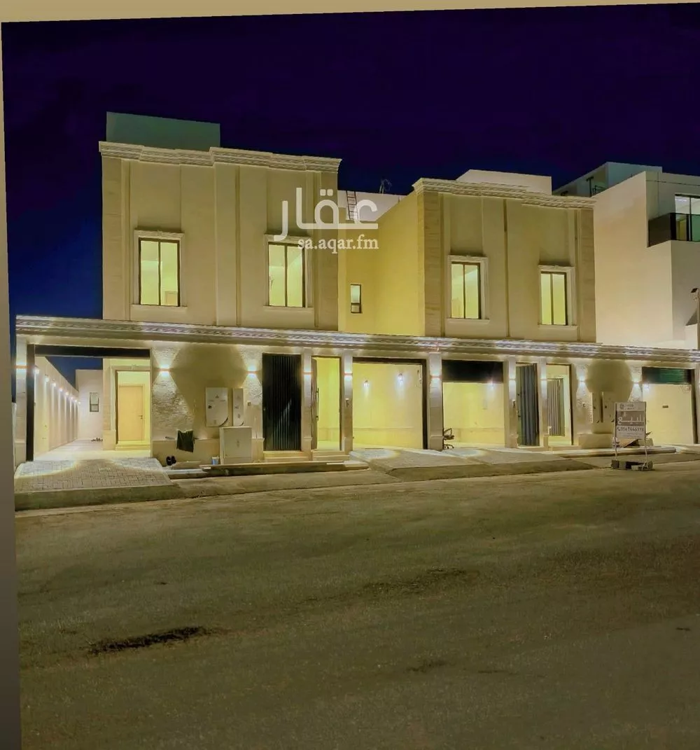 فيلا 5 غرف في الشرق 3