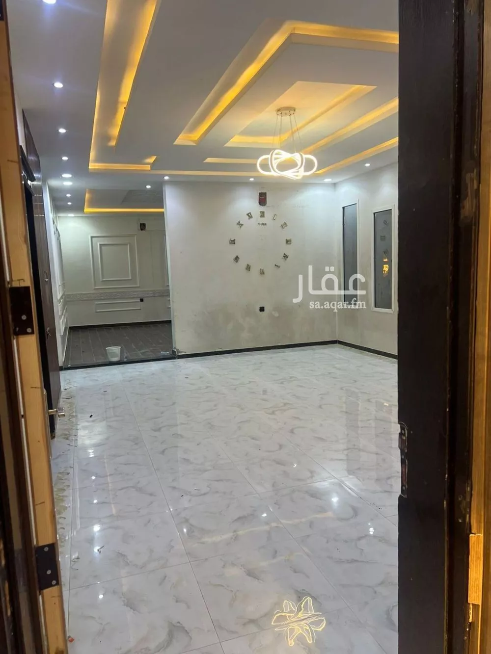 فيلا 9 غرف في الرمال 4