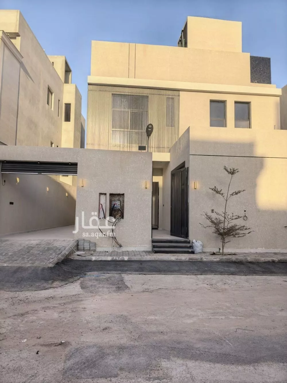 دور 4 غرف في الشرق 1