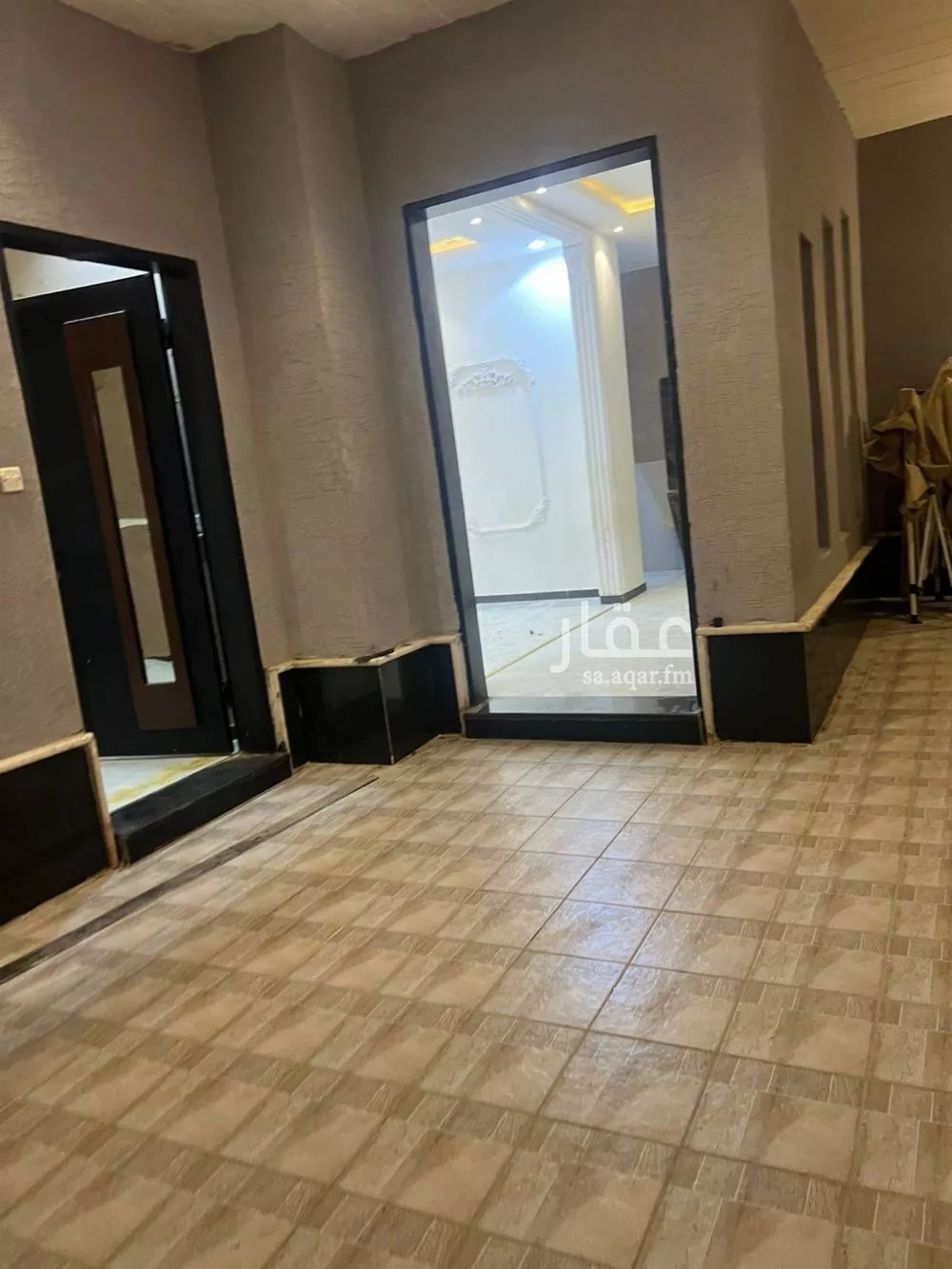 فيلا 9 غرف في الرمال 2