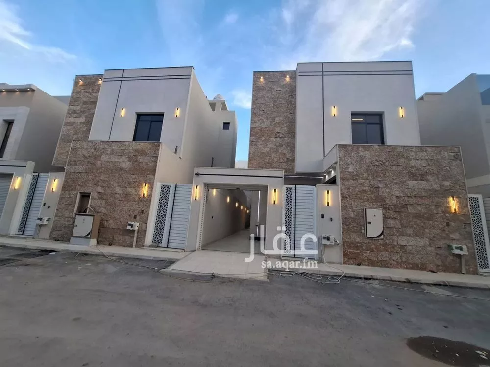 6 bedroom villa in Al Rimal 1