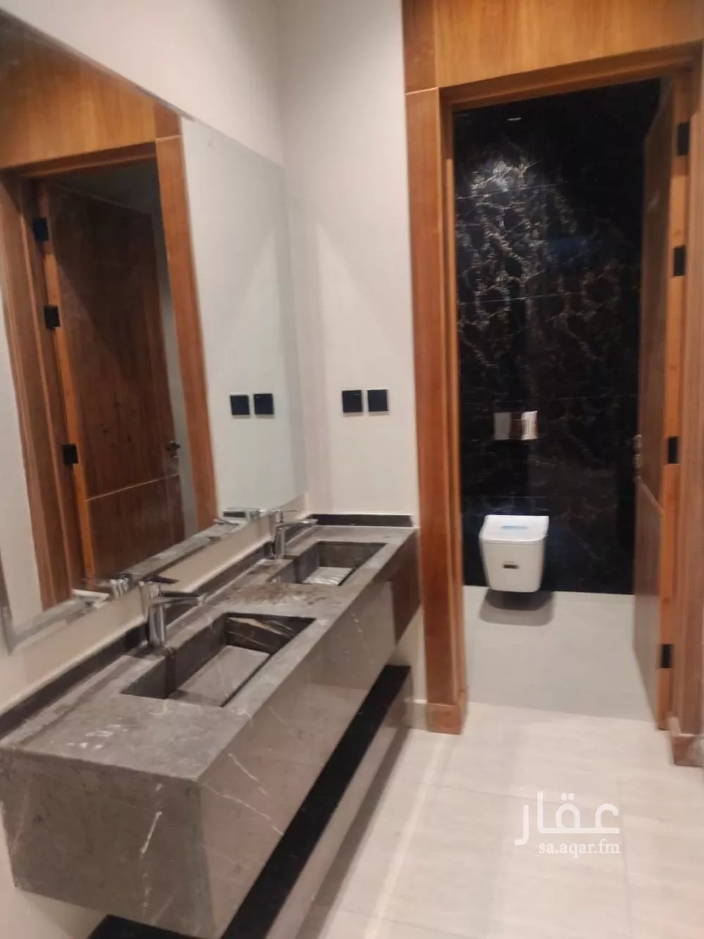 فيلا 6 غرف في الرمال 2