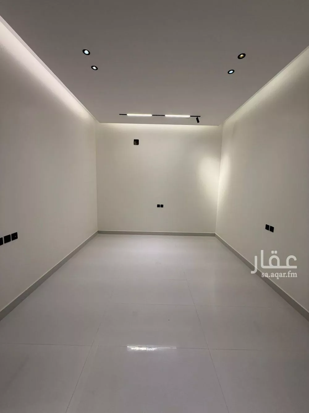 فيلا 8 غرف في المهدية 1