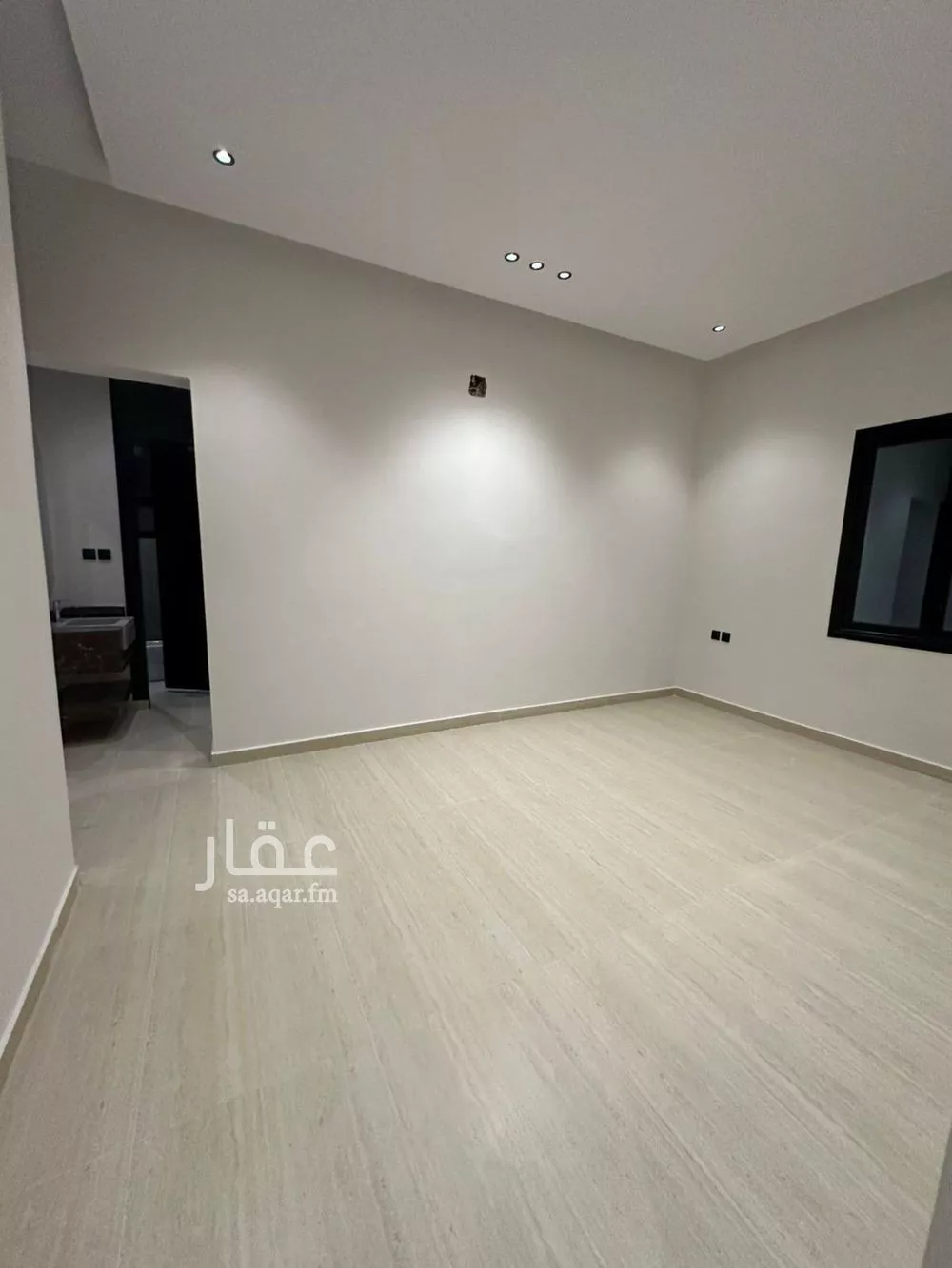 فيلا 8 غرف في الجنادرية 2