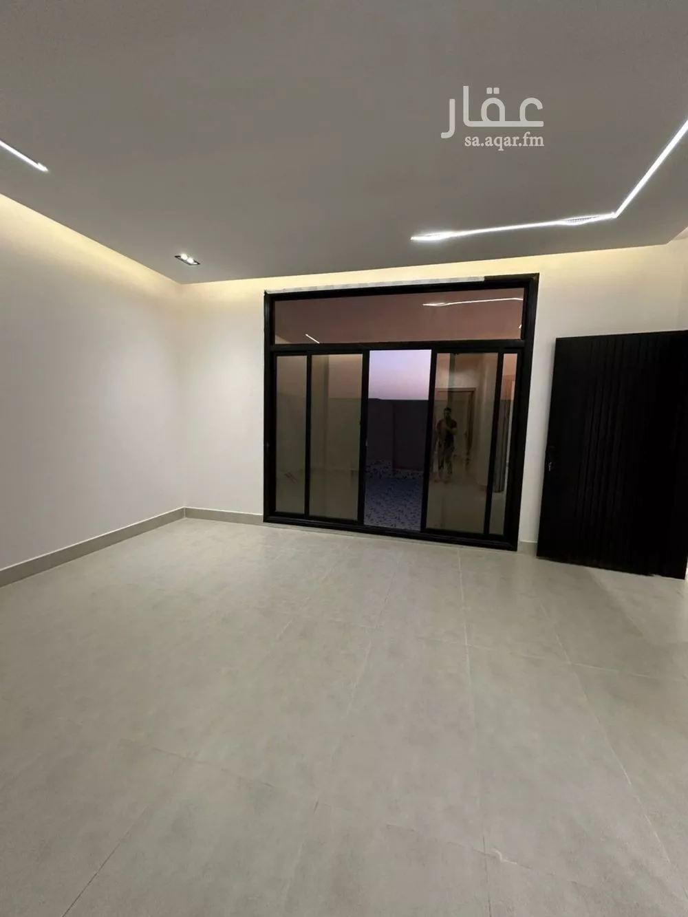 6 bedroom villa in Al Janadriyah 2