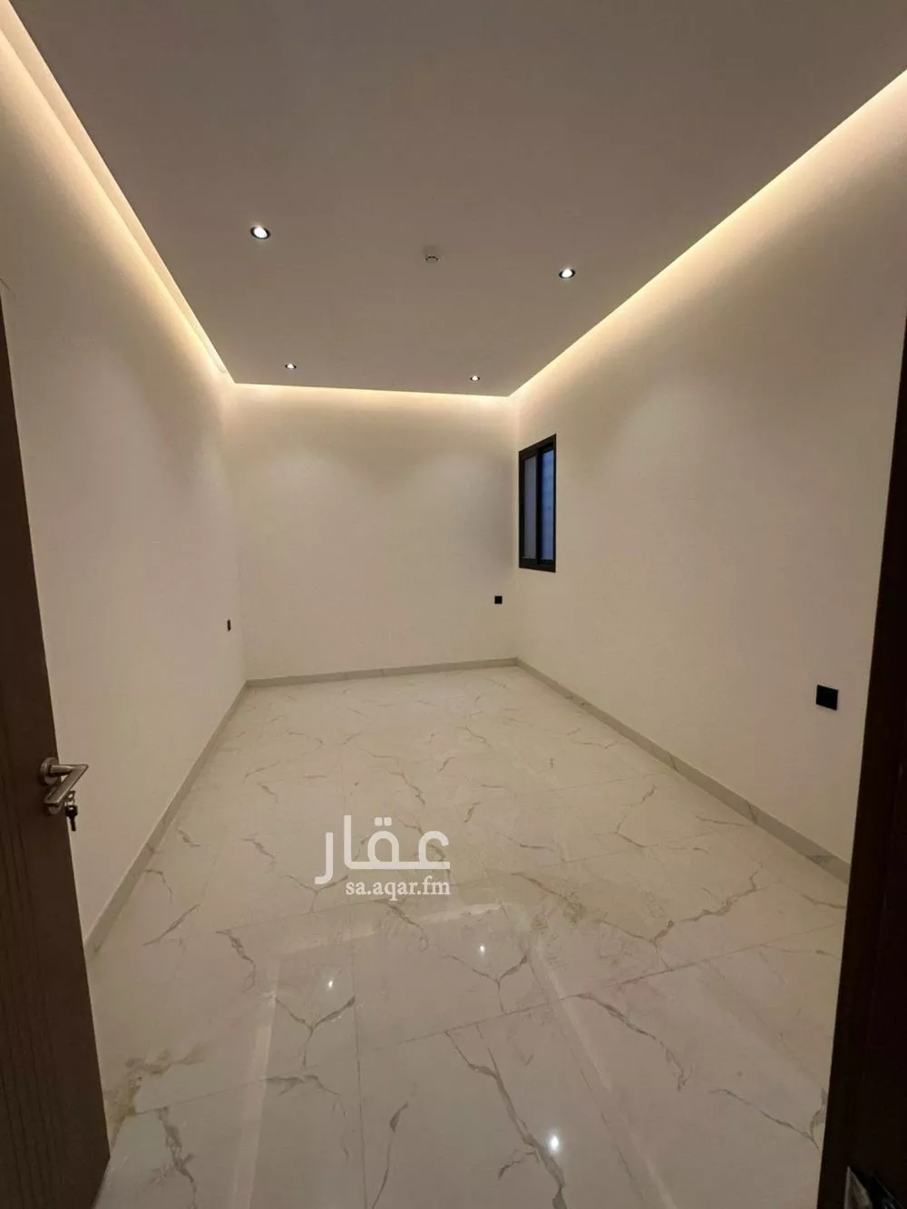 شقة 4 غرف في الحزم 5