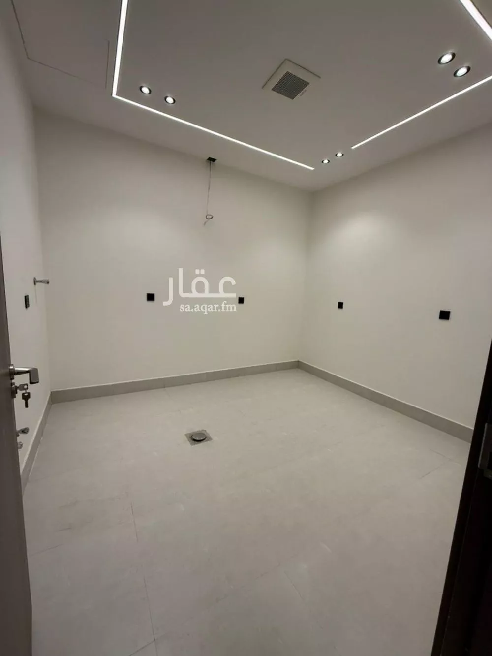 شقة 5 غرف في بدر 5