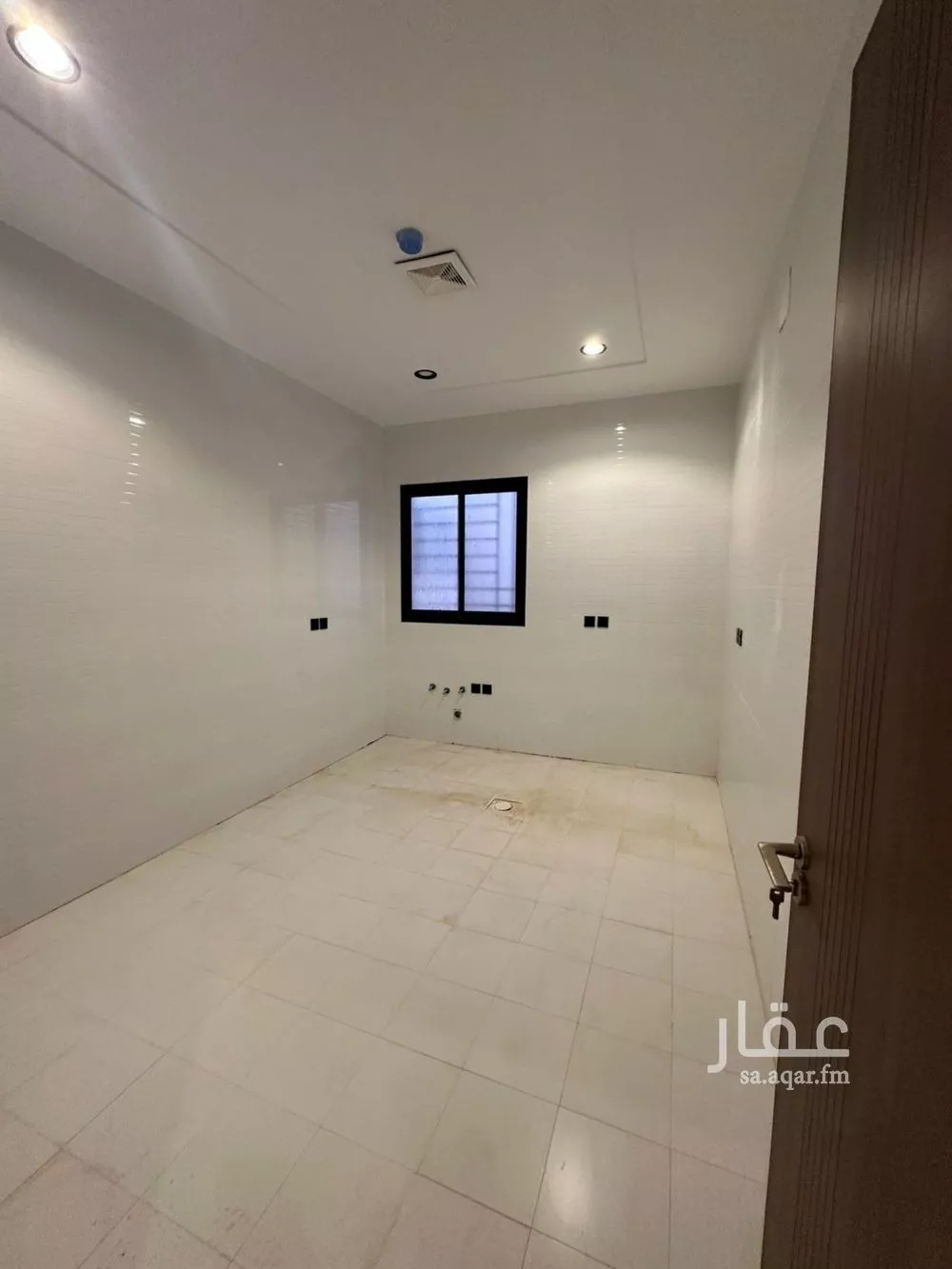 شقة 4 غرف في الحزم 2