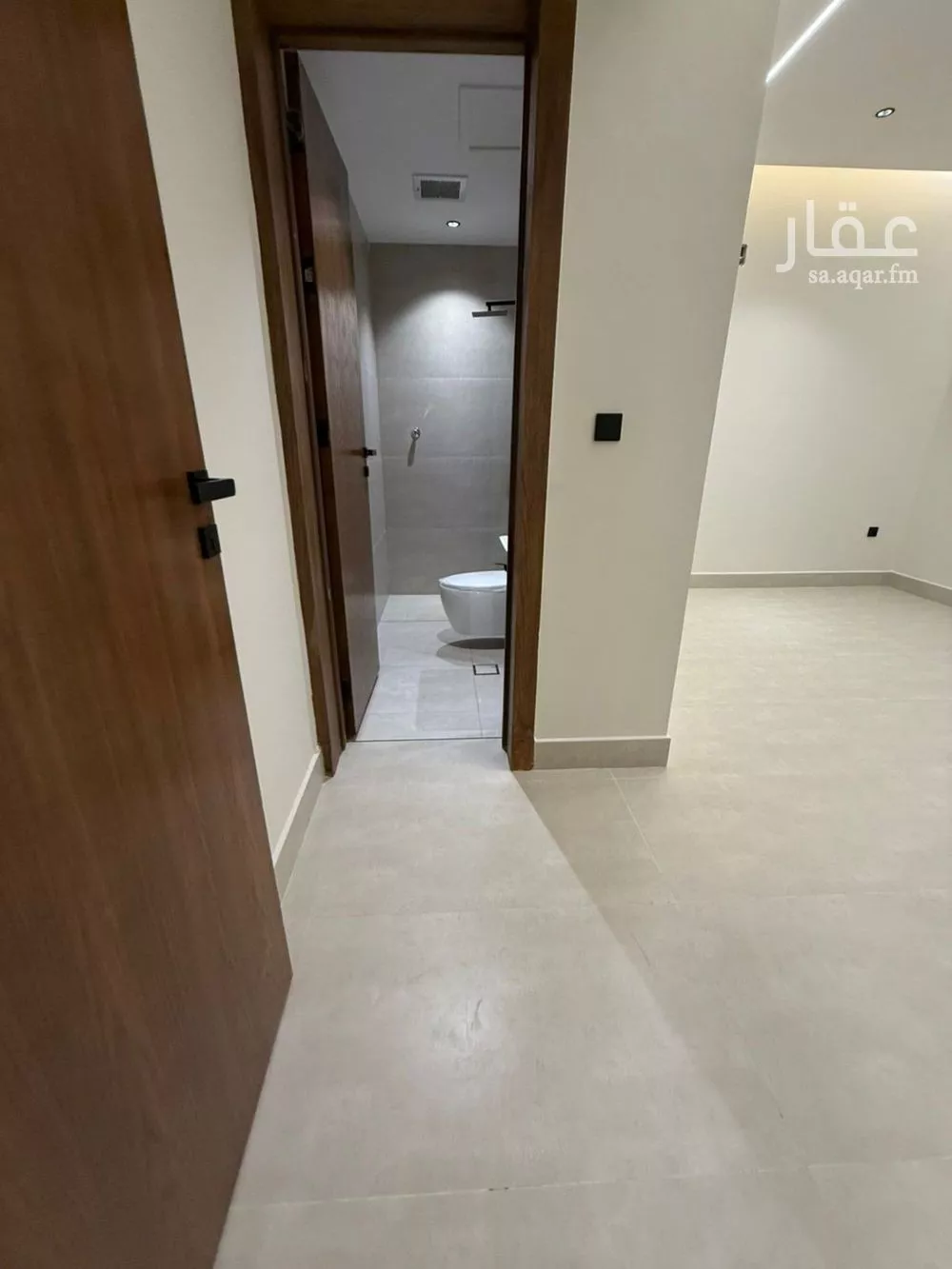 4 bedroom apartment in Tuwaiq, Riyadh 5