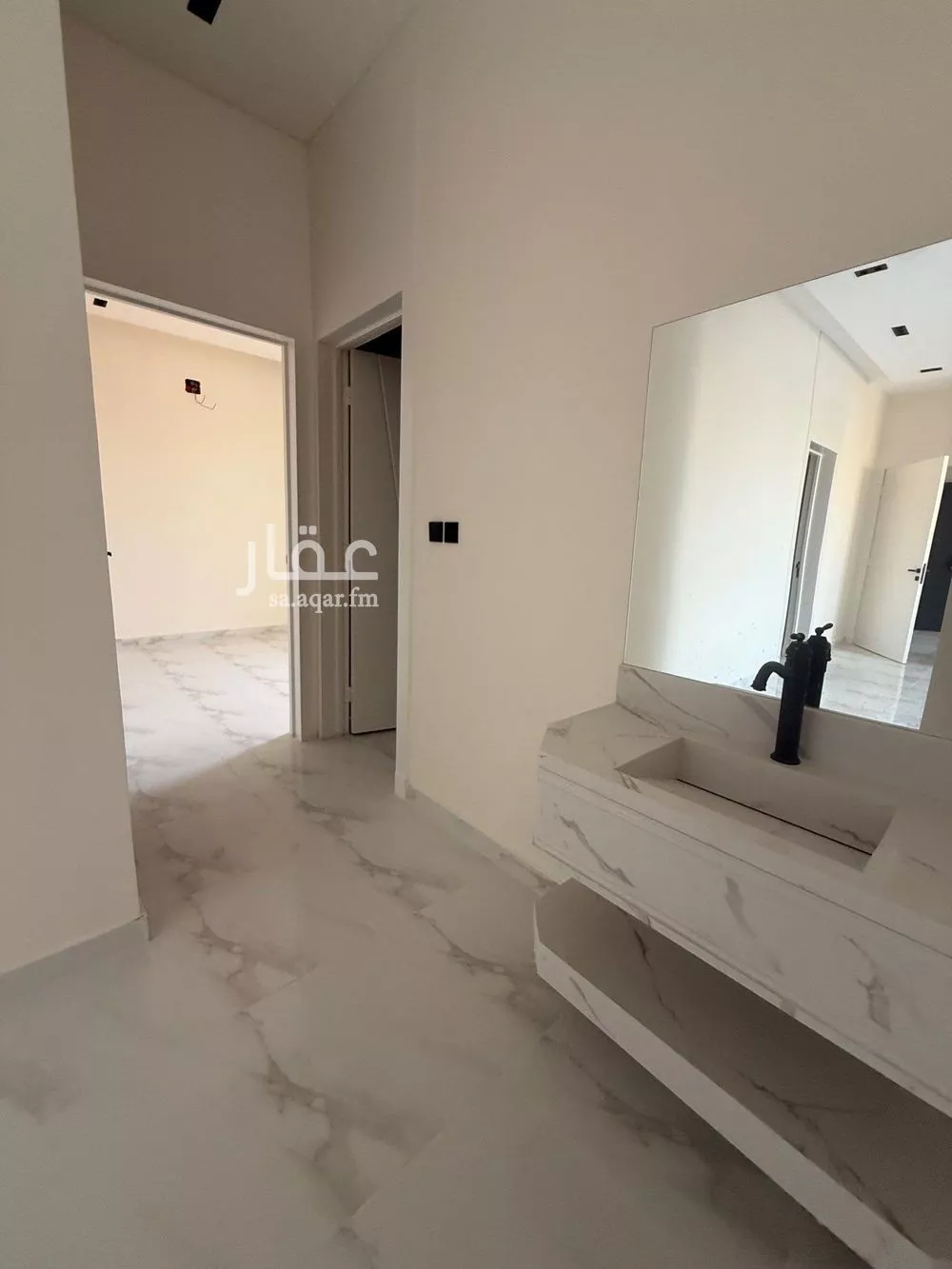 شقة 4 غرف في الزهرة 2