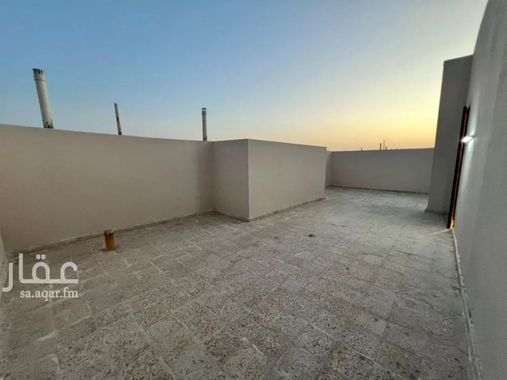 شقة 5 غرف في طويق 2